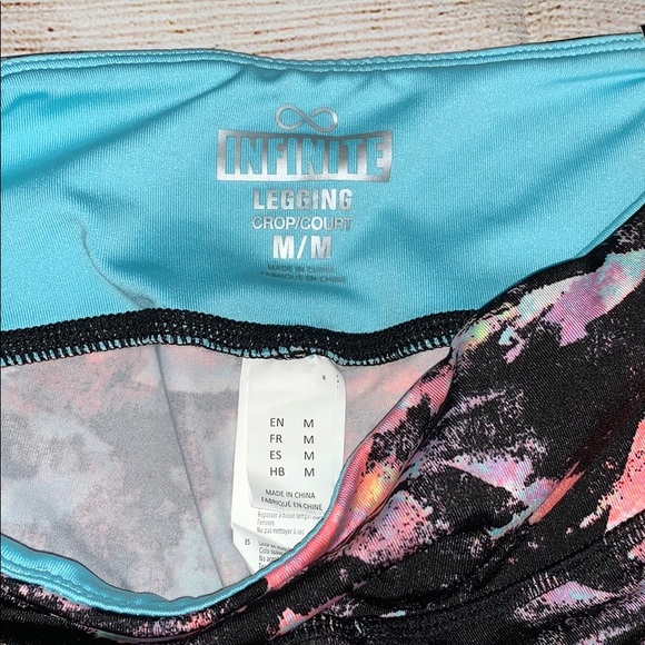 ☀️NWT Infinite Legging Crop☀️ - Picture 4 of 5